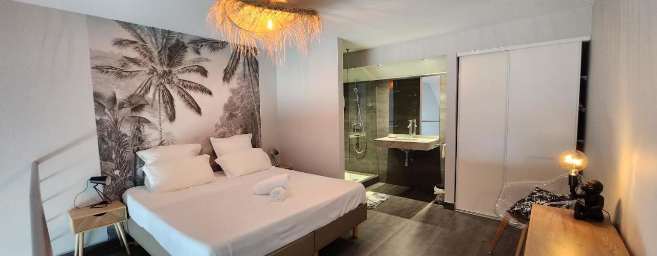 Beau Duplex Vue Mer Avec Piscine Et Acces Plage Marigot  Luaran gambar